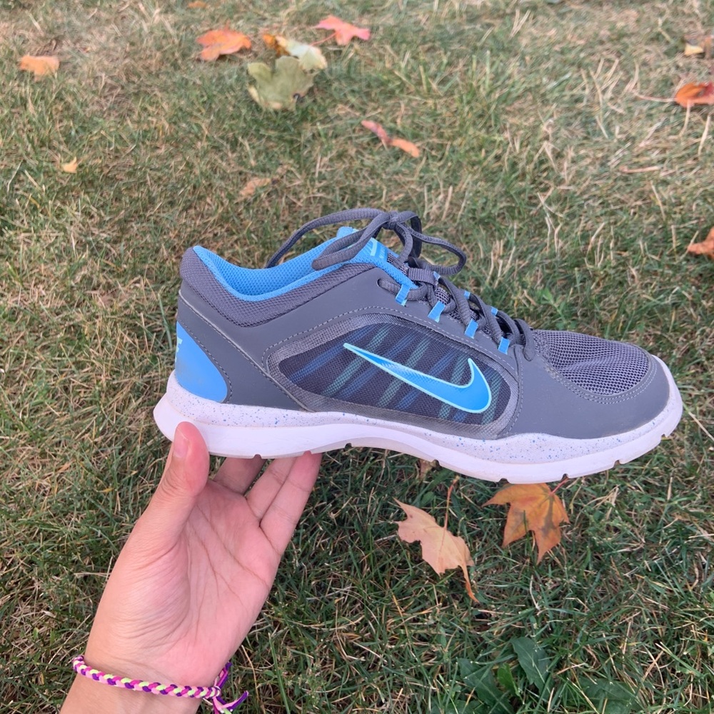 Nike training shoes W 7.5